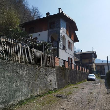 B&B I Ghiri Canzo Exterior foto
